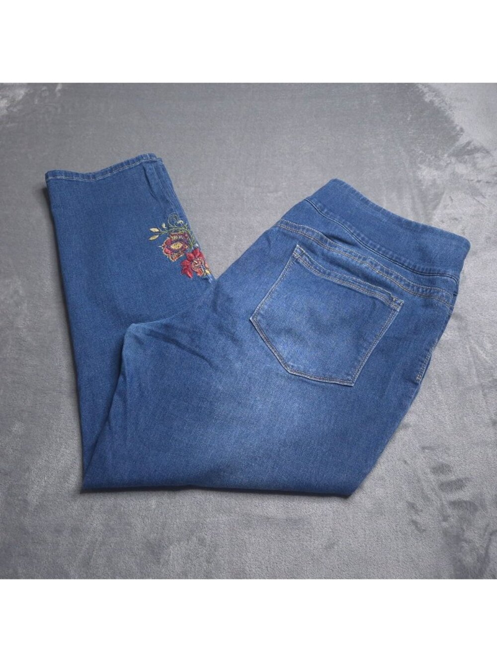 Style & Co Womens Pull On Boyfriend Jeans 20 Plus Floral Embroidery High Rise